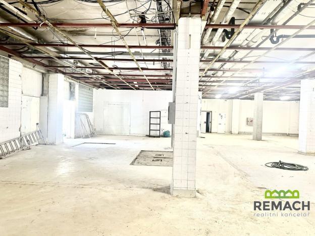 Pronájem skladu, Kunovice, Na Záhonech, 850 m2