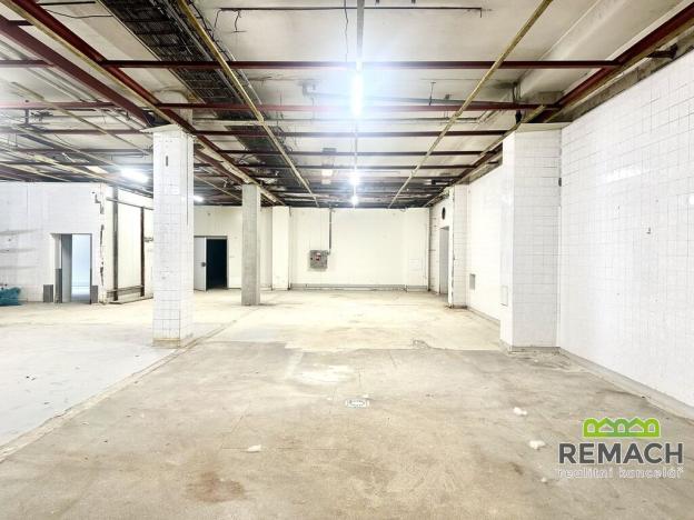 Pronájem skladu, Kunovice, Na Záhonech, 850 m2
