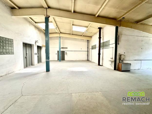 Pronájem skladu, Kunovice, Na Záhonech, 1123 m2