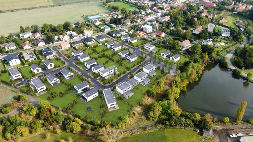 Prodej pozemku, Čelákovice - Záluží, Mstětická, 691 m2