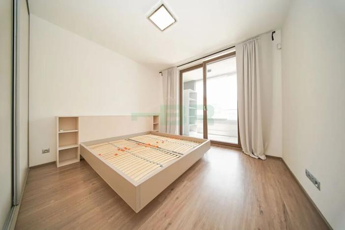 Pronájem bytu 2+kk, Praha - Vysočany, Sokolovská, 52 m2