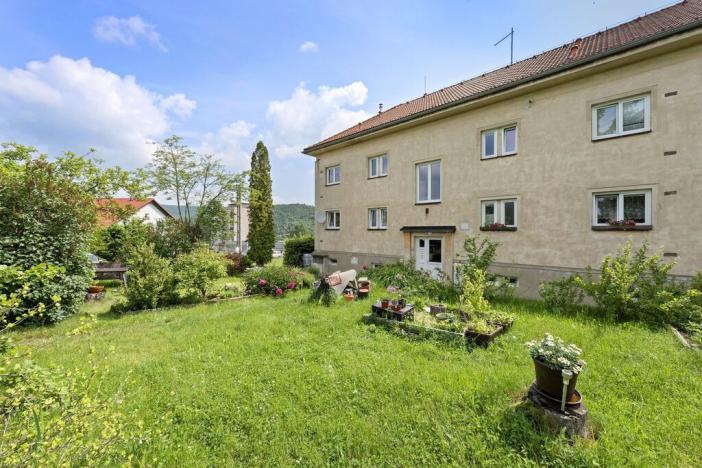 Prodej bytu 2+1, Jince, Čenkovská, 72 m2