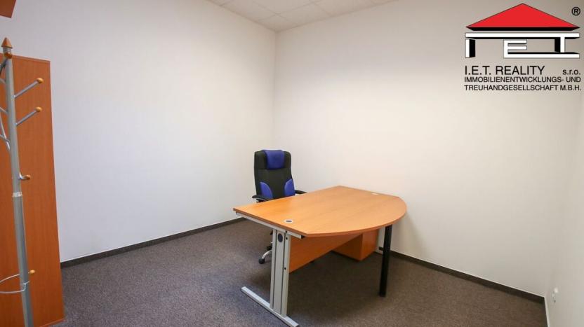 Pronájem obchodního prostoru, Frýdek-Místek - Frýdek, Nádražní, 116 m2