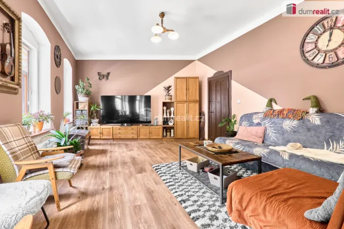 Prodej rodinného domu, Jáchymov, tř. Čs. armády, 380 m2