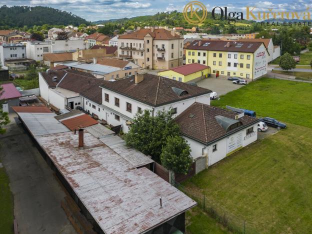 Prodej obchodního prostoru, Letovice, Masarykovo náměstí, 860 m2