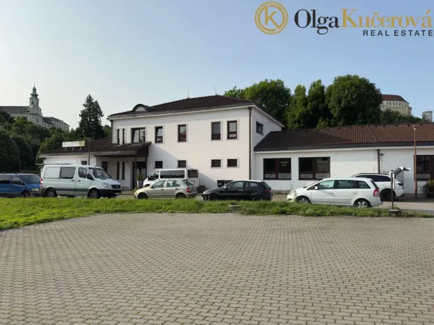 Prodej obchodního prostoru, Letovice, Masarykovo náměstí, 860 m2