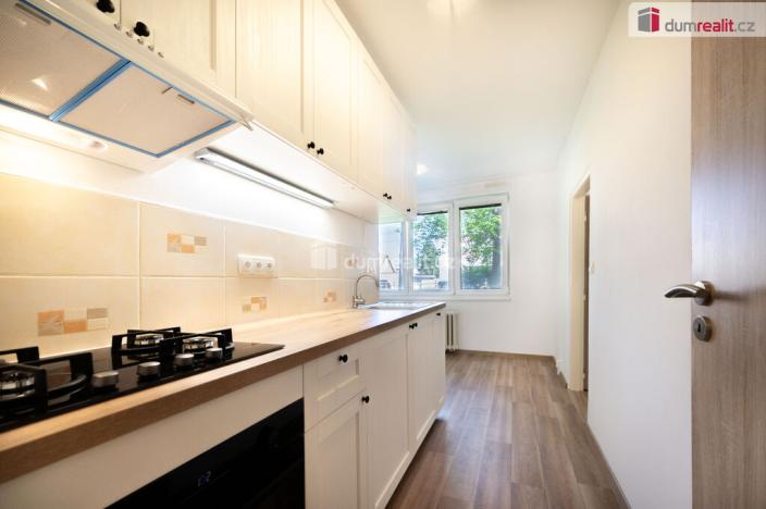 Pronájem bytu 2+1, České Budějovice - České Budějovice 5, Dobrovodská, 62 m2