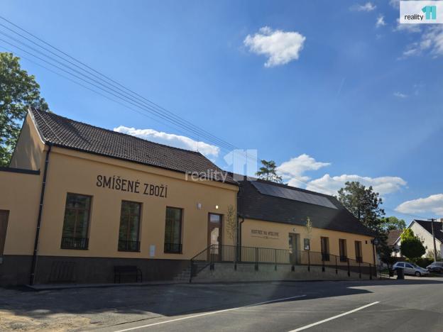 Prodej pozemku pro bydlení, Močovice, 7185 m2