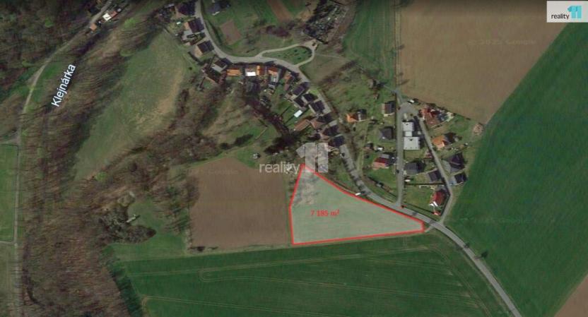 Prodej pozemku pro bydlení, Močovice, 7185 m2