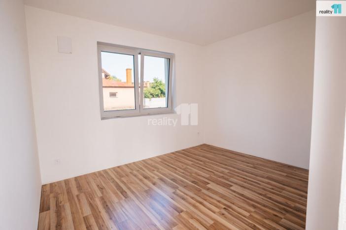 Prodej rodinného domu, Zvěřínek, V průhonu, 125 m2