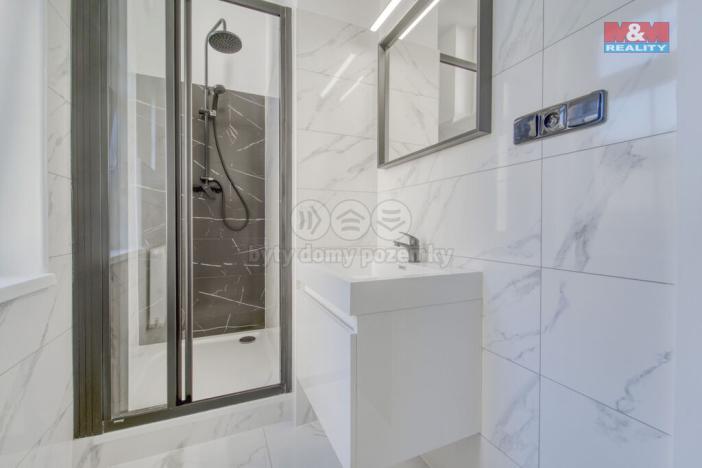 Prodej bytu 2+kk, Plzeň - Doudlevce, Šípková, 47 m2