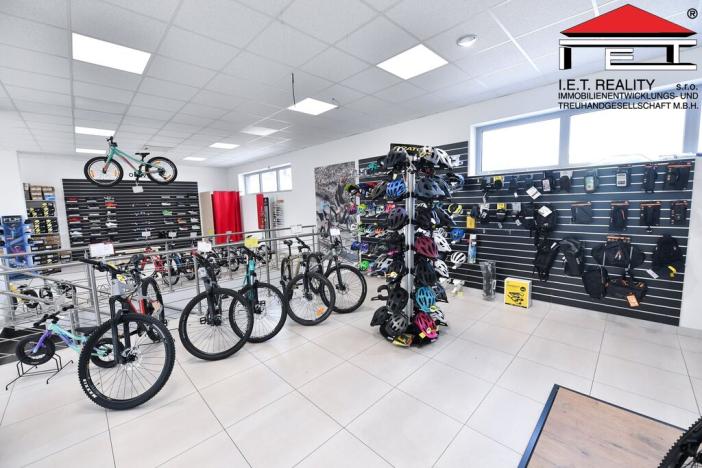 Pronájem obchodního prostoru, Ostrava, 28. října, 460 m2