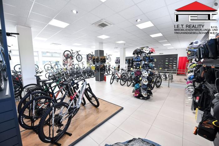 Pronájem obchodního prostoru, Ostrava, 28. října, 460 m2