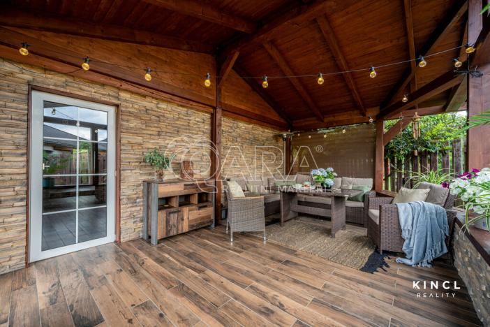 Prodej rodinného domu, Semice, 203 m2