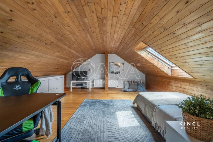 Prodej rodinného domu, Semice, 203 m2