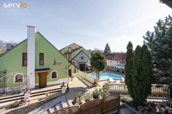 Prodej vinného sklepa, Dolní Dunajovice, Hlavní, 500 m2