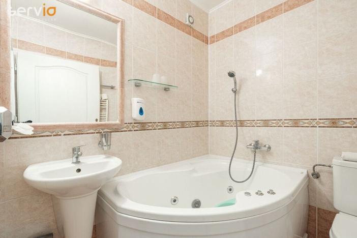 Prodej vinného sklepa, Dolní Dunajovice, Hlavní, 500 m2