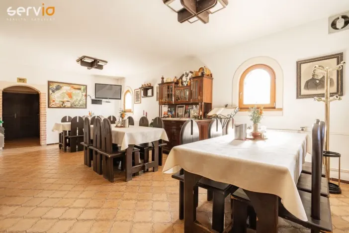 Prodej vinného sklepa, Dolní Dunajovice, Hlavní, 500 m2