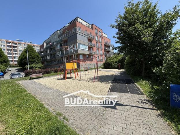 Prodej bytu 3+kk, Zlín, Na Honech I, 68 m2