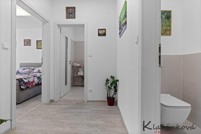 Prodej bytu 2+kk, Zlín - Malenovice, třída Svobody, 64 m2