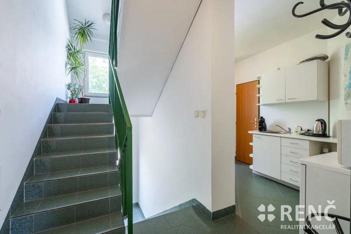 Prodej kanceláře, Brno, Blatného, 265 m2