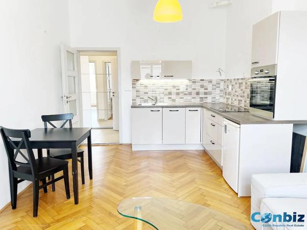 Pronájem bytu 2+kk, Praha - Žižkov, Čajkovského, 43 m2
