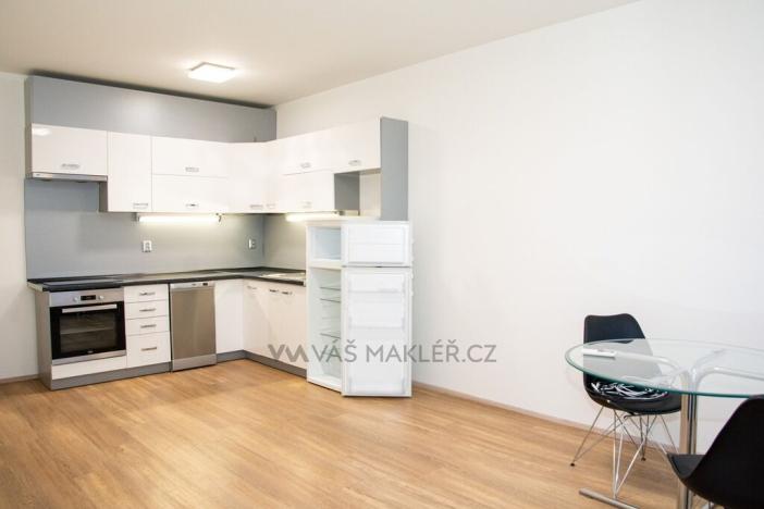 Prodej bytu 2+kk, Praha - Stodůlky, náměstí Junkových, 43 m2