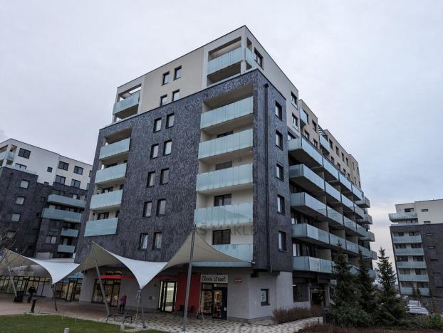 Prodej bytu 2+kk, Praha - Stodůlky, náměstí Junkových, 43 m2