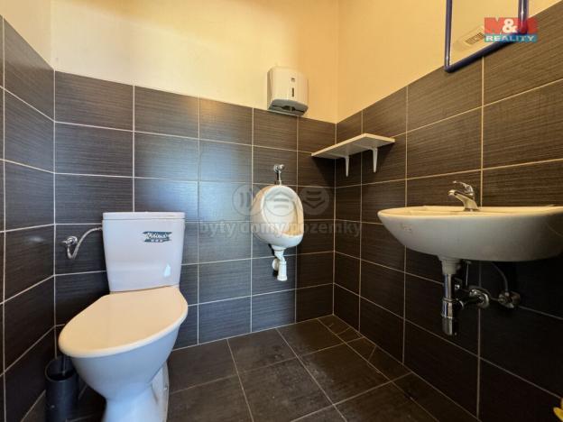 Pronájem skladu, Zubčice - Markvartice, 427 m2