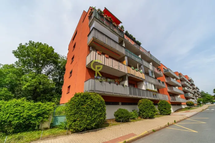 Pronájem bytu 1+kk, Praha - Záběhlice, Podle náhonu, 43 m2