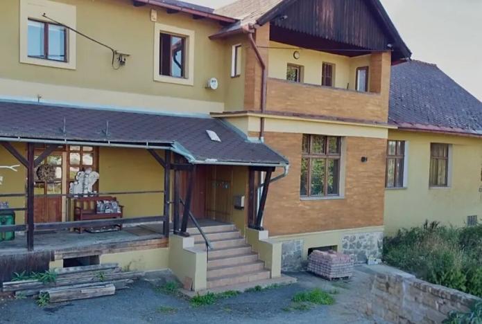 Prodej vily, Řehenice, 572 m2