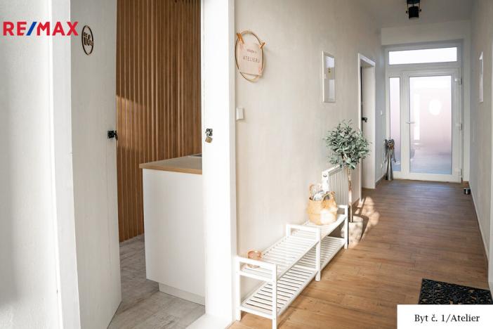 Prodej ubytování, Zvěrkovice, 372 m2