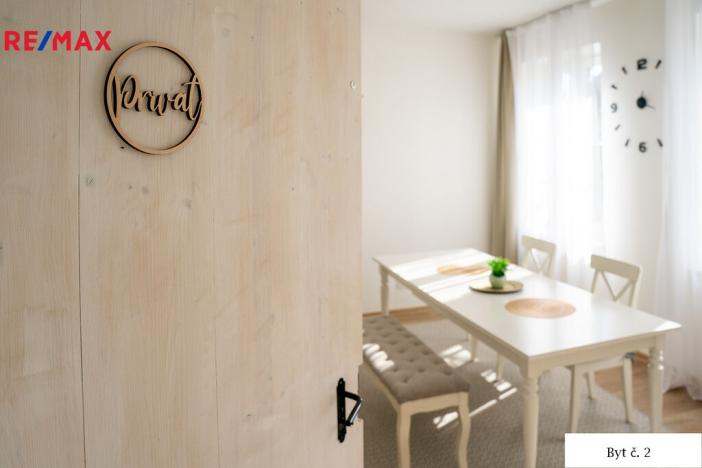 Prodej ubytování, Zvěrkovice, 372 m2