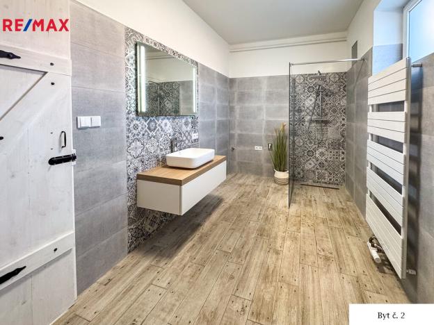 Prodej ubytování, Zvěrkovice, 372 m2