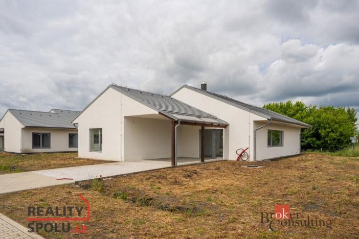 Prodej rodinného domu, Kozomín, 160 m2