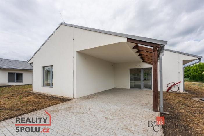 Prodej rodinného domu, Kozomín, 160 m2