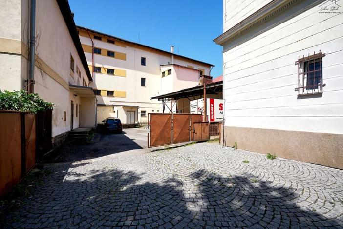 Prodej skladu, Turnov, Nádražní, 2438 m2