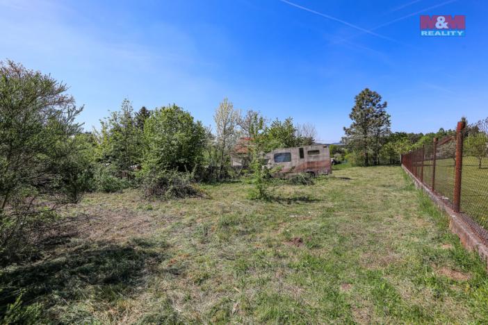 Prodej pozemku pro bydlení, Kvášňovice, 745 m2