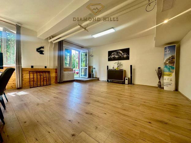 Pronájem obchodního prostoru, Praha, Nedvězská, 71 m2