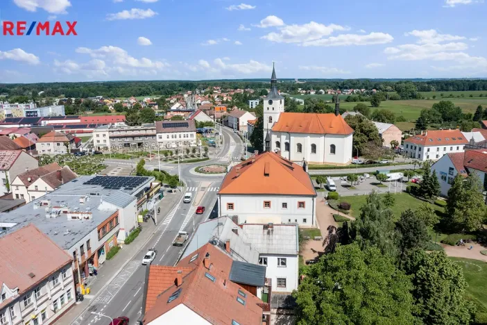 Prodej činžovního domu, Lázně Bohdaneč, Pernštýnská, 327 m2