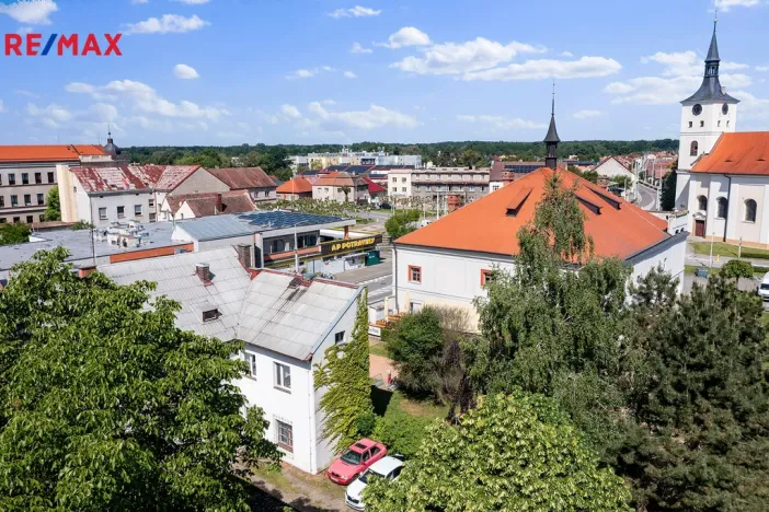 Prodej činžovního domu, Lázně Bohdaneč, Pernštýnská, 327 m2