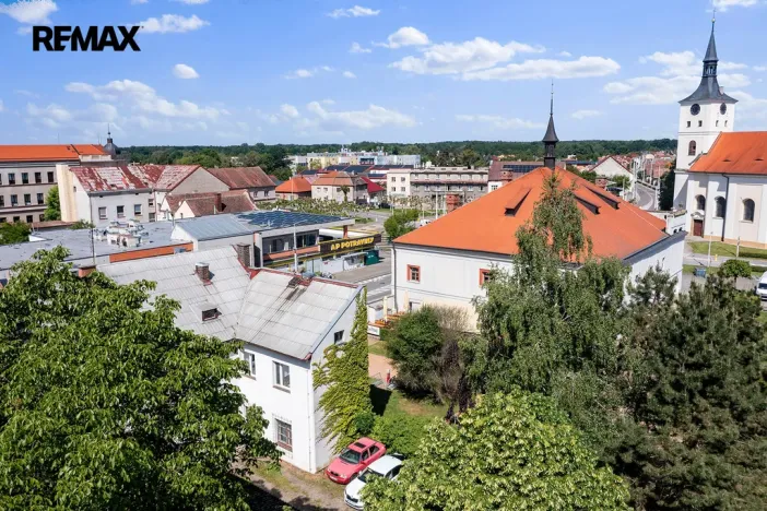 Prodej činžovního domu, Lázně Bohdaneč, Pernštýnská, 327 m2