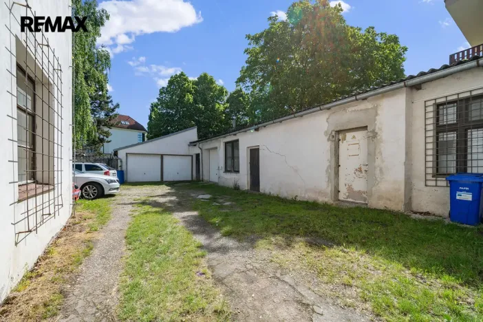 Prodej činžovního domu, Lázně Bohdaneč, Pernštýnská, 327 m2