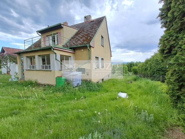 Prodej rodinného domu, Hrádek, 200 m2