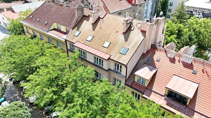 Pronájem kanceláře, Praha - Smíchov, Zoubkova, 344 m2