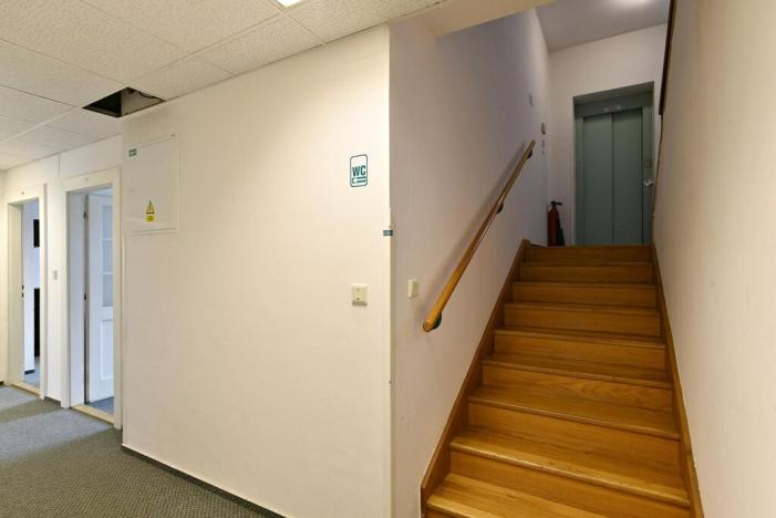 Pronájem kanceláře, Praha - Smíchov, Zoubkova, 344 m2