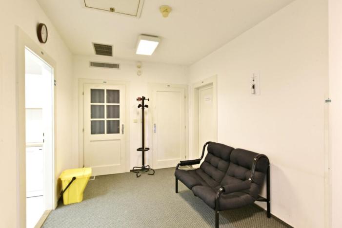 Pronájem kanceláře, Praha - Smíchov, Zoubkova, 344 m2