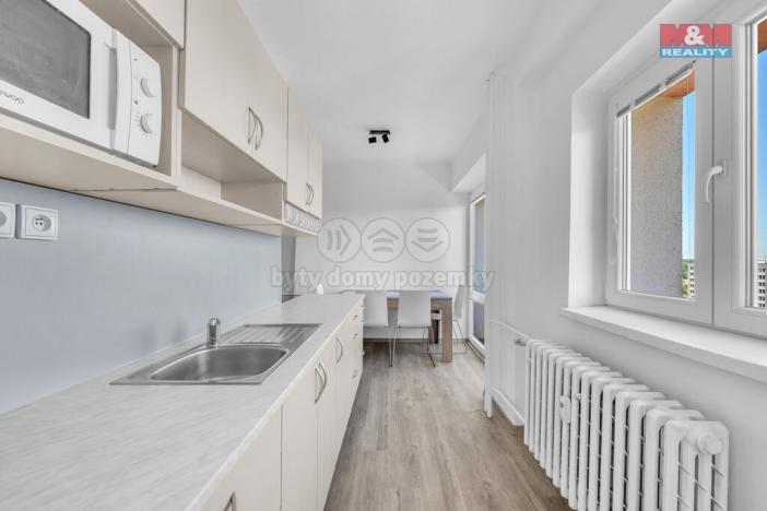 Prodej bytu 2+1, Přelouč, B. Němcové, 50 m2