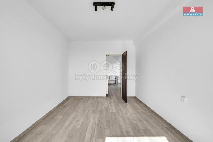 Prodej bytu 2+1, Přelouč, B. Němcové, 50 m2