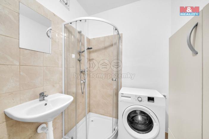 Prodej bytu 2+1, Přelouč, B. Němcové, 50 m2